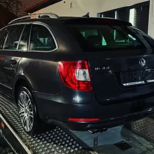 Akce končí brzy | Veškeré náhradní díly-Škoda Superb 2 facelift CDVA MTW LF8M