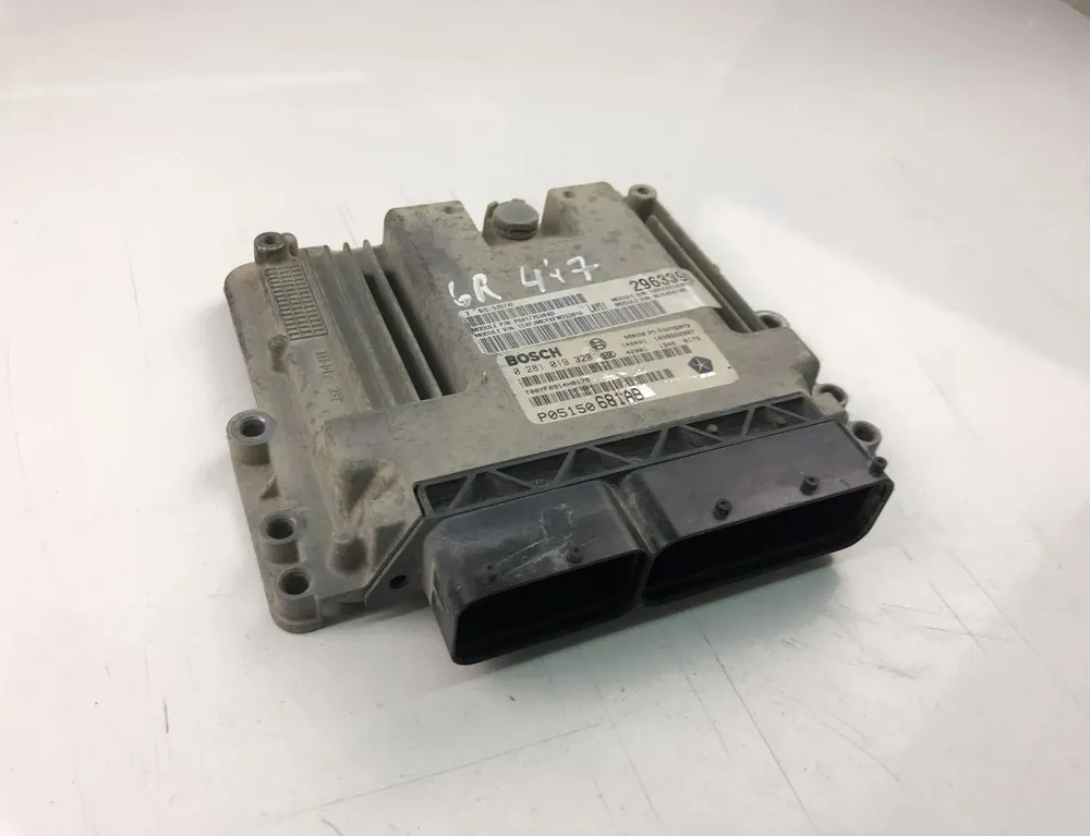 Jeep Cherokee Jednotka řízení motoru P05150681AB, 0281019329Jeep Cherokee Jednotka řízení motoru P05150681AB, 0281019329 | Nízká cena