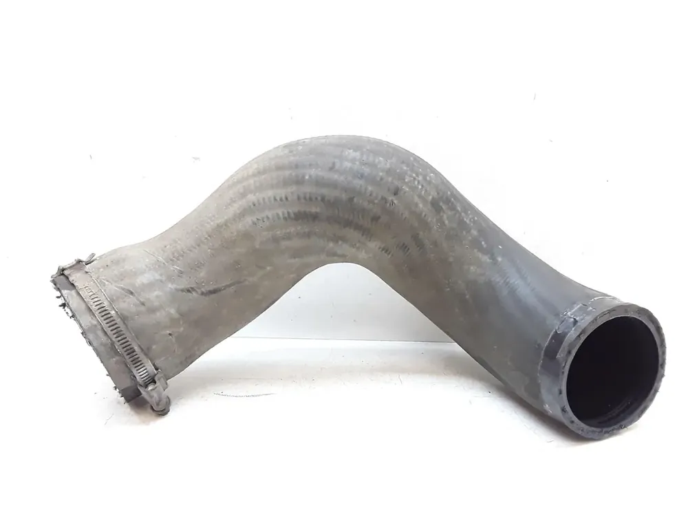 Volvo v70 Intercooler hadice 30792883Volvo v70 Intercooler hadice 30792883 | Využijte nabídku