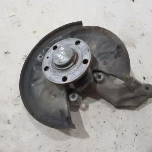 Zvýhodněná cena | Volkswagen Passat Zadní levý náboj kola 3Q0505433G