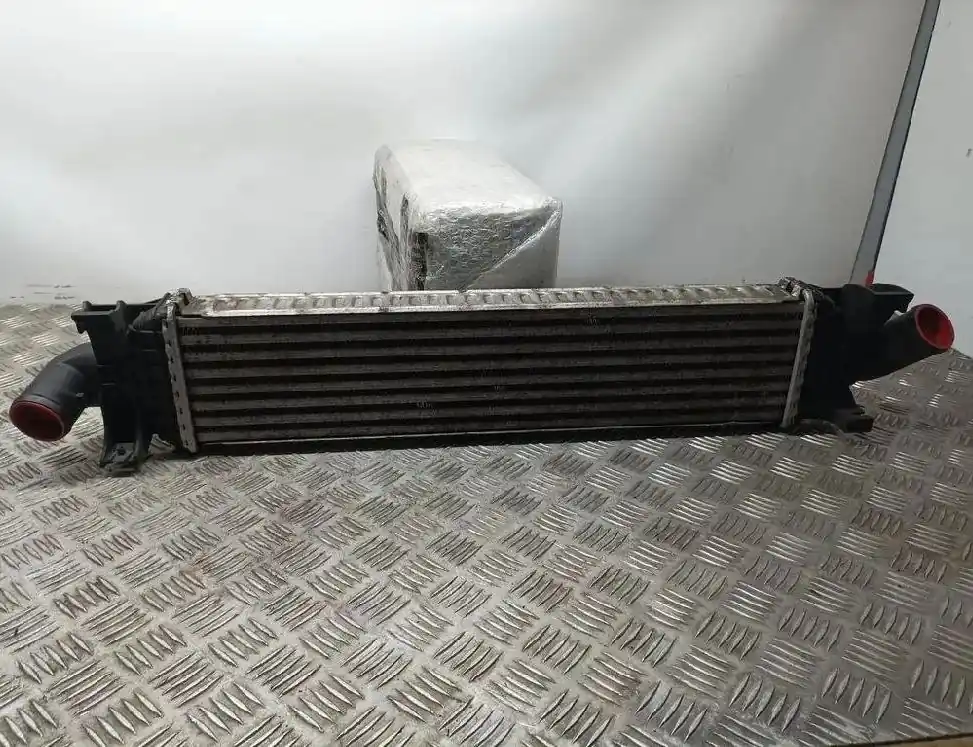 Výprodej | Peugeot Focus Intercooler radiátor 3M5H9L440AE